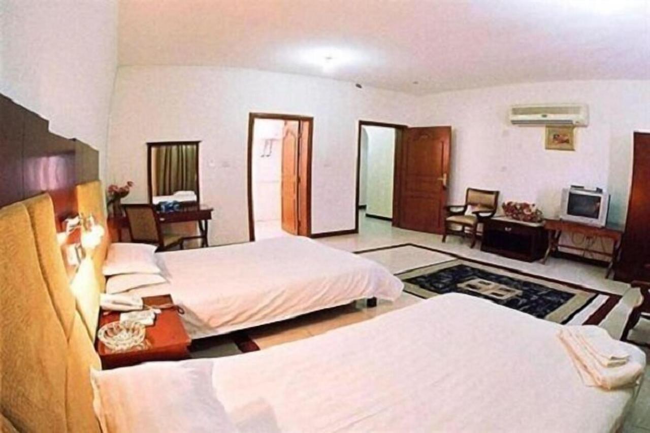 Diamond 1 Hotel Doha Bagian luar foto