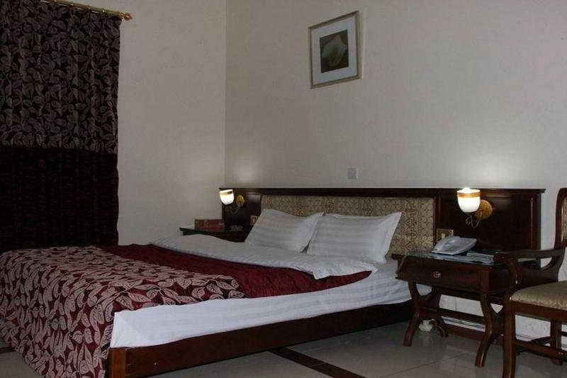 Diamond 1 Hotel Doha Bagian luar foto